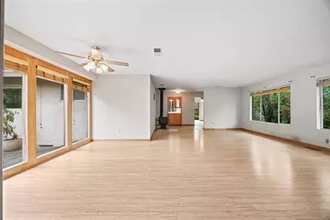 Living - 6880 White Ln, Loomis, CA 95650 photo 2 of 7
