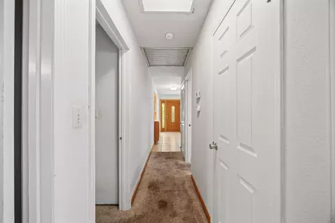 Entry Way - 6880 White Ln, Loomis, CA 95650 photo 4 of 7