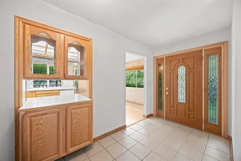 Entry Way - 6880 White Ln, Loomis, CA 95650 photo 2 of 7