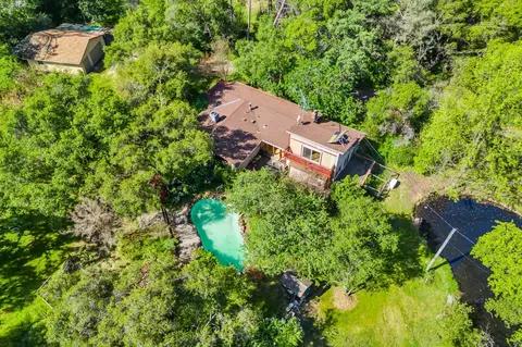 View/Area - 6880 White Ln, Loomis, CA 95650 photo 2 of 7