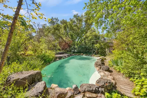 Exterior - 6880 White Ln, Loomis, CA 95650 photo 8 of 23