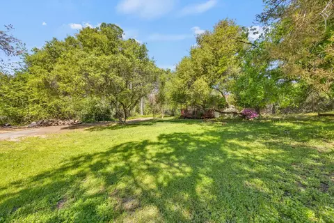 Exterior - 6880 White Ln, Loomis, CA 95650 photo 13 of 23