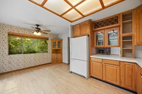 Kitchen - 6880 White Ln, Loomis, CA 95650 photo 4 of 4