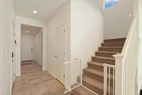Entry Way - 1213 Barbera Ct, Lodi, CA 95242 photo 3 of 3