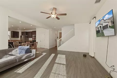 Entry Way - 1213 Barbera Ct, Lodi, CA 95242 photo 2 of 3