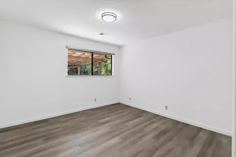Bedroom - 1211 Arthur St, Davis, CA 95616 photo 6 of 7