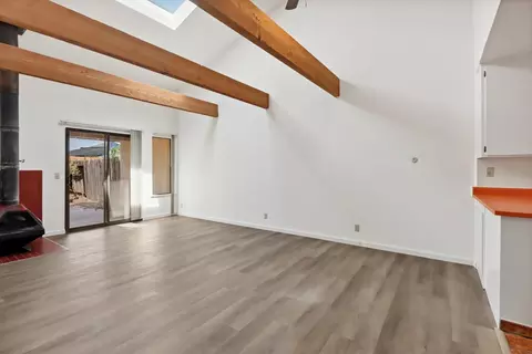 Living - 1211 Arthur St, Davis, CA 95616 photo 3 of 7