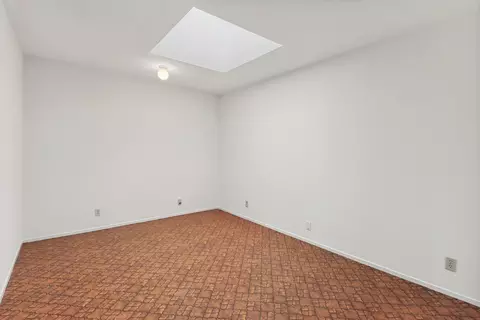 Bedroom - 1211 Arthur St, Davis, CA 95616 photo 1 of 7