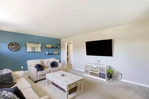 3401 Davidson Dr, Antelope, CA 95843 photo 5