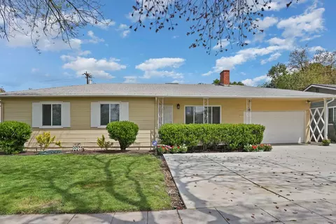 5822 N El Dorado St, Stockton, CA 95207