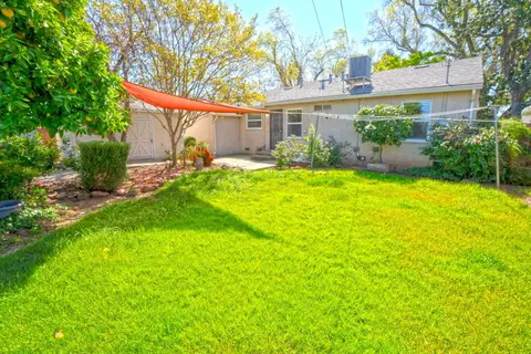 2031 Roble Ave, Modesto, CA 95354 photo 25