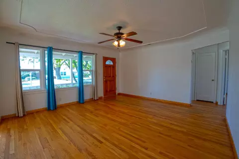 2031 Roble Ave, Modesto, CA 95354 photo 8