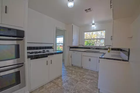 2031 Roble Ave, Modesto, CA 95354 photo 12