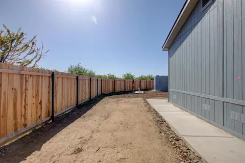 1060 Lemon Ave, Patterson, CA 95363 photo 14