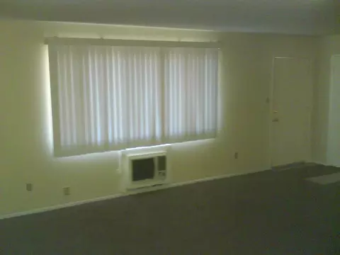 Living - 816 Clementa Way, Modesto, CA 95351 photo 3 of 3