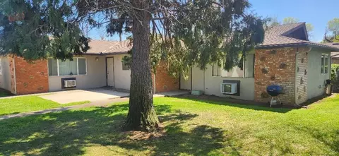 Exterior - 816 Clementa Way, Modesto, CA 95351 photo 2 of 2
