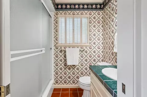 Bath - 3616 Appleton Ct, Stockton, CA 95219 photo 2 of 4
