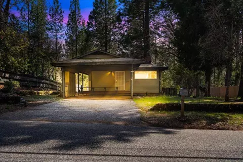347 Brock Rd, Nevada City, CA 95959