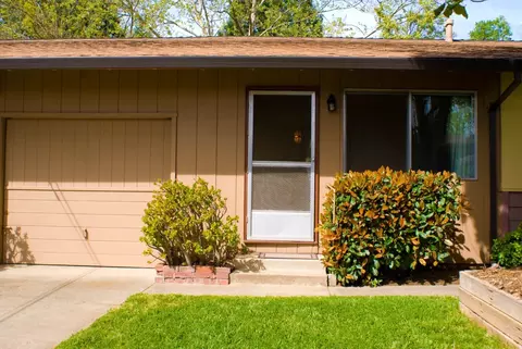 Exterior - 5153 Kovanda Ave, Carmichael, CA 95608 photo 8 of 10