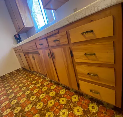 Kitchen - 5153 Kovanda Ave, Carmichael, CA 95608 photo 4 of 9