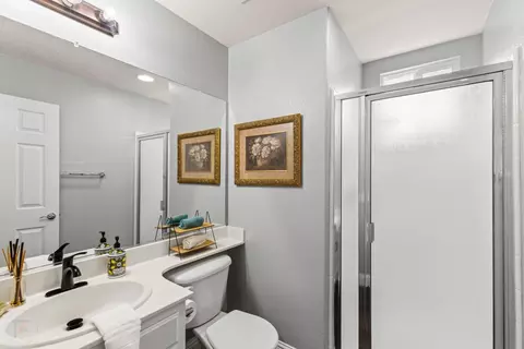 Bath - 2953 Campbell Ln, Tracy, CA 95377 photo 1 of 5