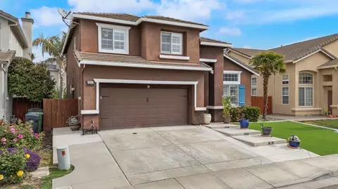 Exterior - 2953 Campbell Ln, Tracy, CA 95377 photo 4 of 9