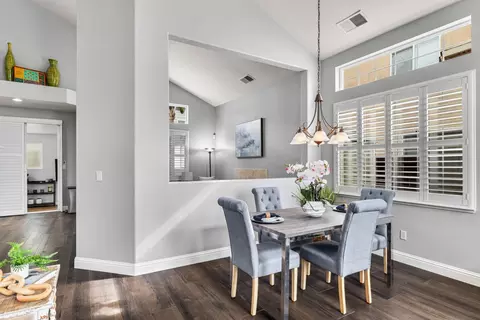 Dining - 2953 Campbell Ln, Tracy, CA 95377 photo 3 of 4