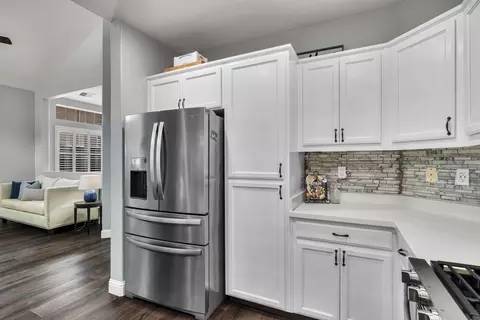 Kitchen - 2953 Campbell Ln, Tracy, CA 95377 photo 2 of 5