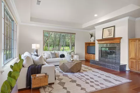 Living - 9274 King Rd, Loomis, CA 95650 photo 5 of 8