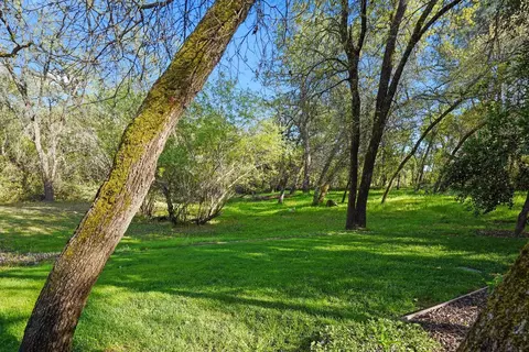 Exterior - 9274 King Rd, Loomis, CA 95650 photo 8 of 22