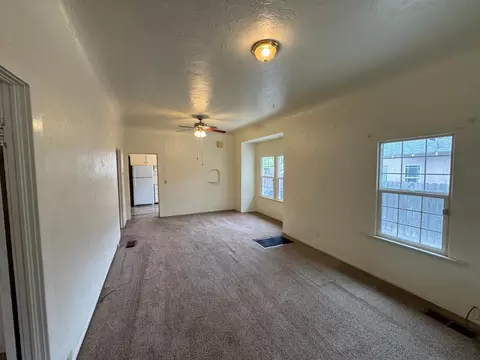Living - 620 Mitchell Ave, Turlock, CA 95380 photo 1 of 1