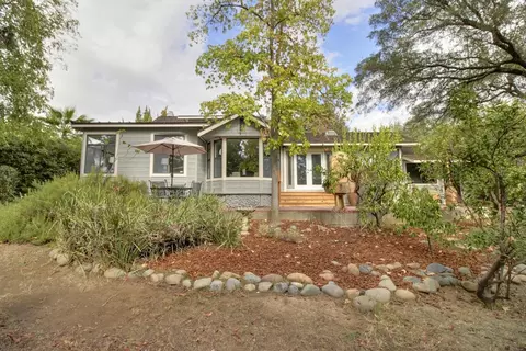 Exterior - 2147 Hillcrest Way, Carmichael, CA 95608 photo 25 of 31