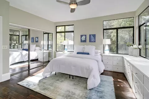 Bedroom - 2147 Hillcrest Way, Carmichael, CA 95608 photo 3 of 8
