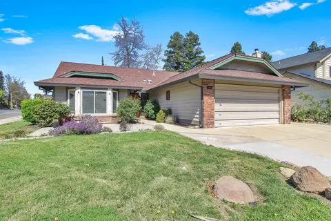 3944 Rollins Way, Antelope, CA 95843 photo 2