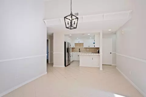 Dining - 536 Navarre Pl, Modesto, CA 95354 photo 1 of 1