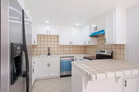 Kitchen - 536 Navarre Pl, Modesto, CA 95354 photo 1 of 4