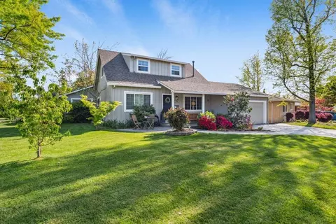 5226 Glancy Dr, Carmichael, CA 95608 photo 1