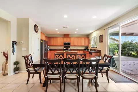 15979 Crescent Park Cir, Lathrop, CA 95330 photo 11