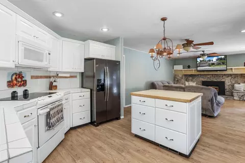 2324 Westminster Dr, Modesto, CA 95355 photo 13
