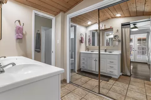 2324 Westminster Dr, Modesto, CA 95355 photo 19