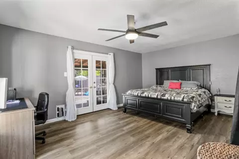 2324 Westminster Dr, Modesto, CA 95355 photo 17