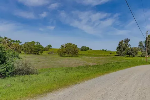 10726 Limestone Dr, Wallace, CA 95254 photo 4