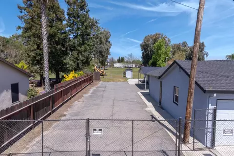 3331 E Service Rd, Ceres, CA 95307 photo 9