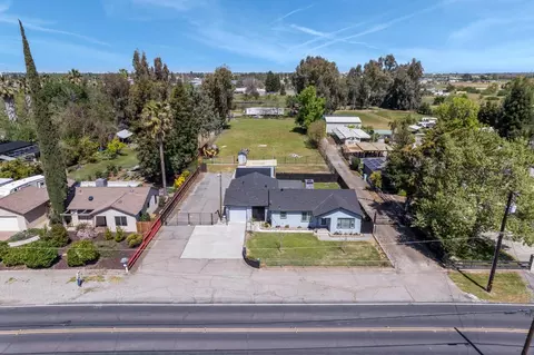 3331 E Service Rd, Ceres, CA 95307 photo 1