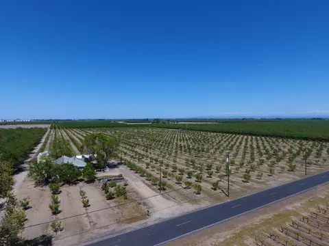 17751 Mello Rd, Ripon, CA 95366 photo 1