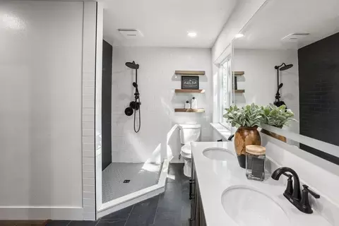 Bath - 5375 Jamal Way, Placerville, CA 95667 photo 3 of 7