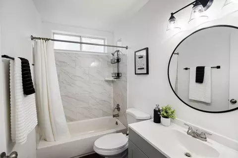 Bath - 5375 Jamal Way, Placerville, CA 95667 photo 5 of 7