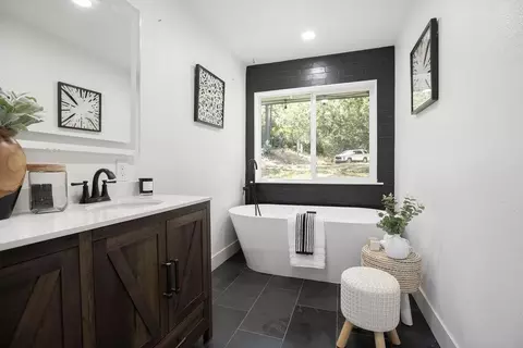 Bath - 5375 Jamal Way, Placerville, CA 95667 photo 1 of 7