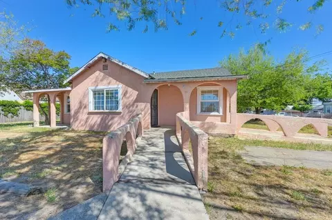525 W Hatch Rd, Modesto, CA 95351 photo 1