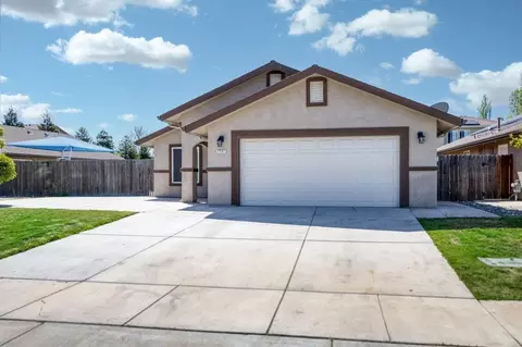 2281 Stocking St, Dos Palos, CA 93620 photo 1